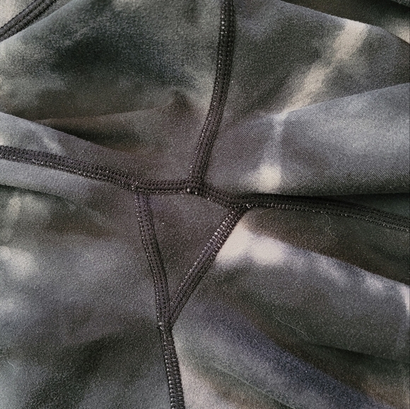 Varley Century Legging Lolux Tie Dye - Picture 5 of 6